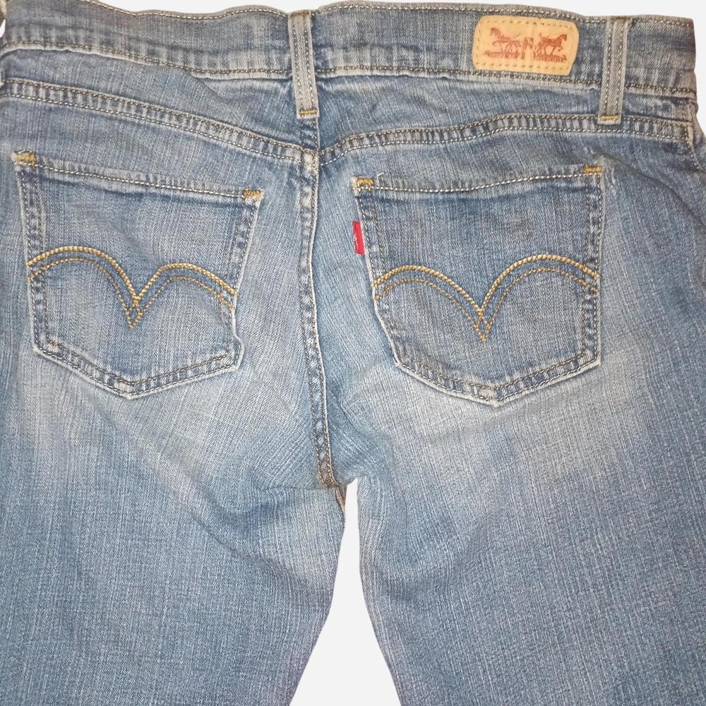 Levi's blue jeans